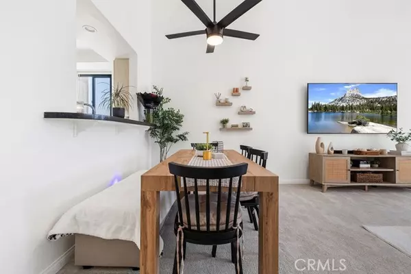 Canoga Park, CA 91304,7826 Topanga Canyon BLD 301