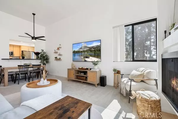 Canoga Park, CA 91304,7826 Topanga Canyon BLD 301