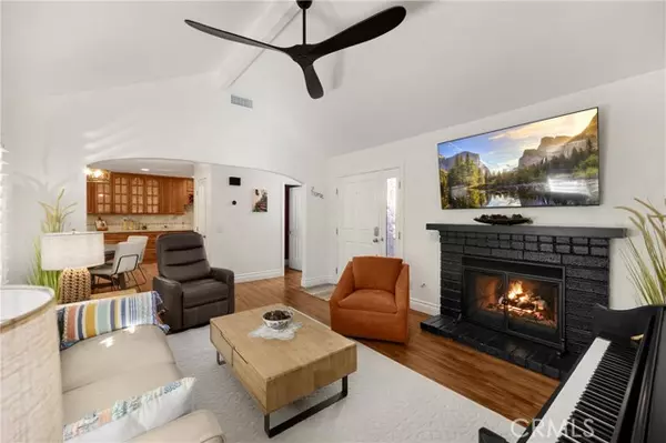 Anaheim Hills, CA 92807,647 S Iron Horse