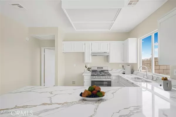 Rosamond, CA 93560,3418 Garnet AVE