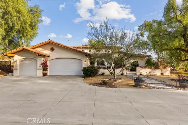 Sunland, CA 91040,10345 Mcbroom ST