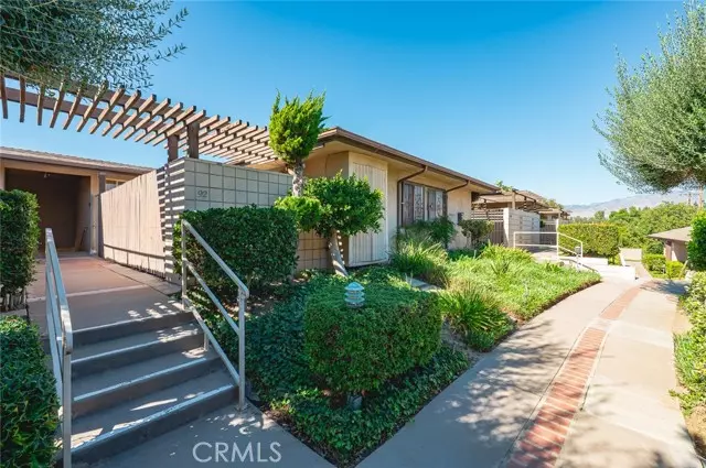 Alhambra, CA 91801,999 E Valley 92