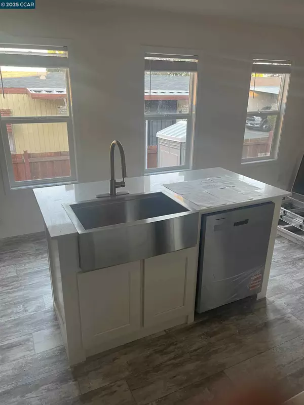 Bay Point, CA 94565-0000,3777 Willow Pass Rd 85