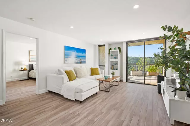 4239 Via Arbolada 104, Los Angeles, CA 90042