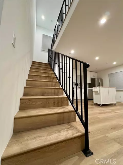 Reseda, CA 91335,18654 Runnymede St. 1/2