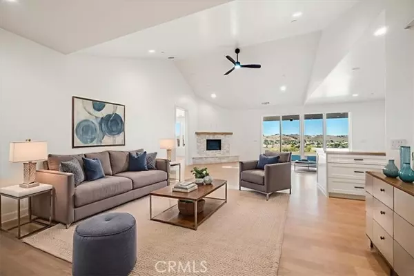 San Miguel, CA 93451,13165 N Bluffs