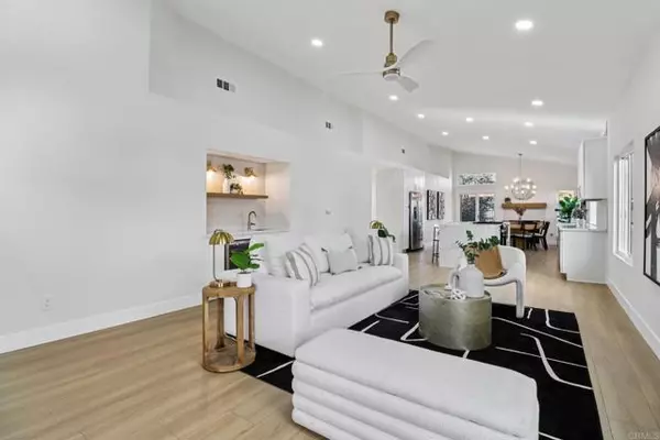 San Diego, CA 92128,13722 Stoney Gate PL