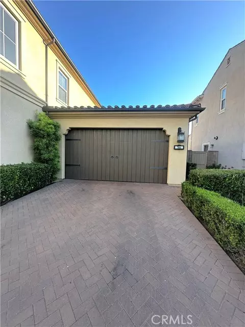 Irvine, CA 92620,56 Twin Gables