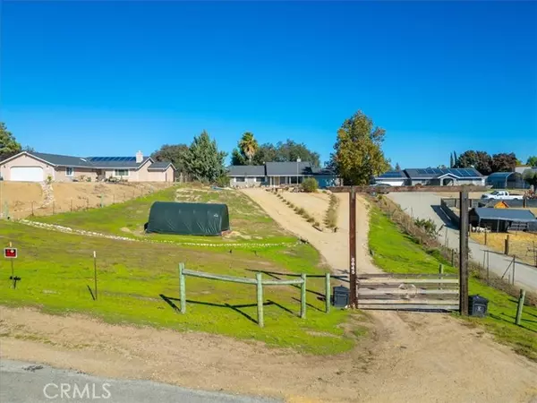 Paso Robles, CA 93446,5645 Prancing Deer