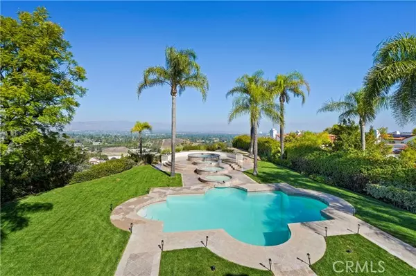 Calabasas, CA 91302,24215 Park Granada