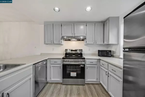 Martinez, CA 94553,314 Eastgate Ln