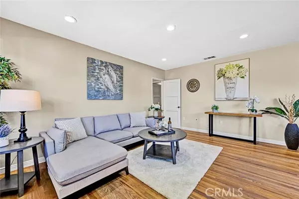 Placentia, CA 92870,125 Alta ST