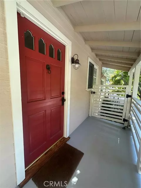 Los Angeles, CA 90046,1916 Weepah WAY