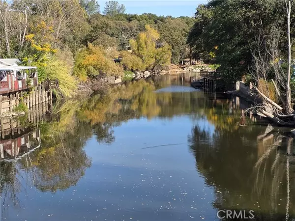 Clearlake, CA 95422,16061 Dam RD