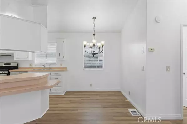 Bakersfield, CA 93314,14035 Rosedale 83