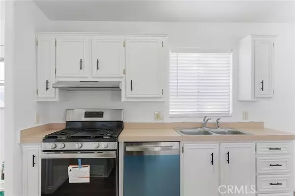 Bakersfield, CA 93314,14035 Rosedale 83