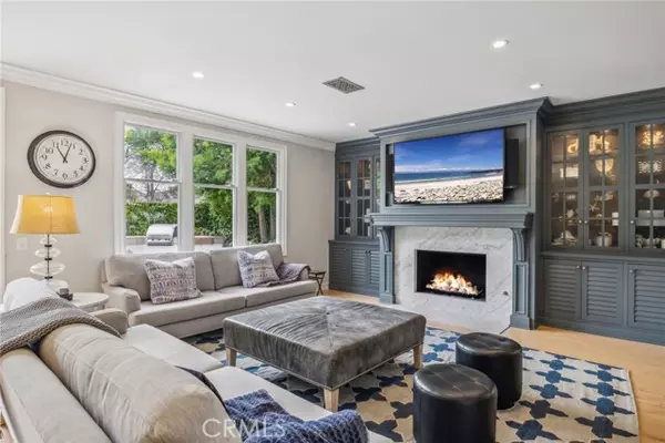 Newport Beach, CA 92660,24 Cape Woodbury