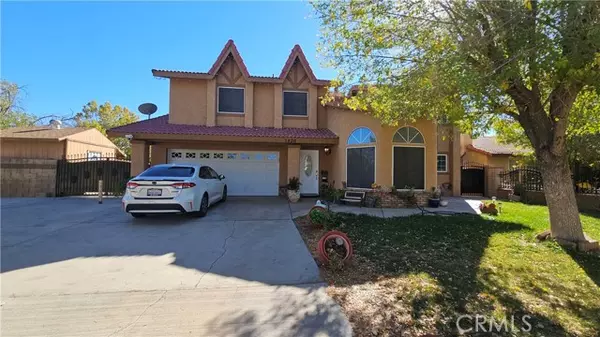 1820 E Avenue J 10, Lancaster, CA 93535