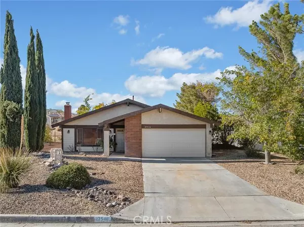 Helendale, CA 92342,27546 Silver LKS