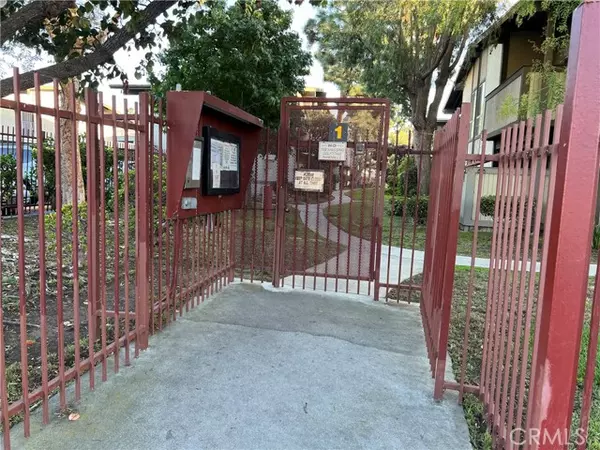 Torrance, CA 90502,832 Coriander DR D