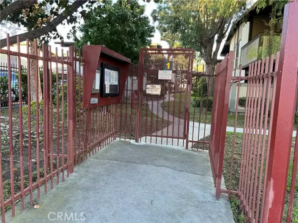 Torrance, CA 90502,832 Coriander DR D