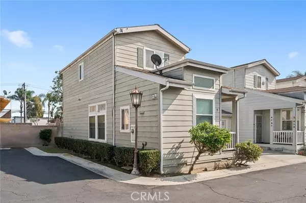 Bellflower, CA 90706,9921 Flora Vista 5