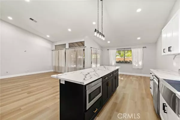 Lancaster, CA 93535,1008 E Avenue J7