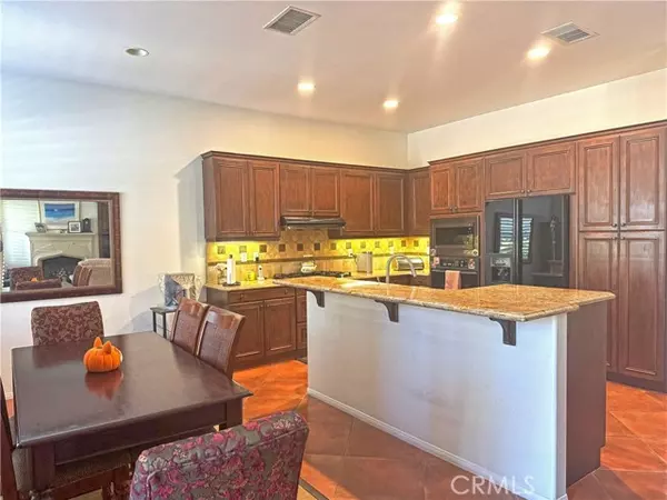 Valencia, CA 91354,23880 Belcaro CT