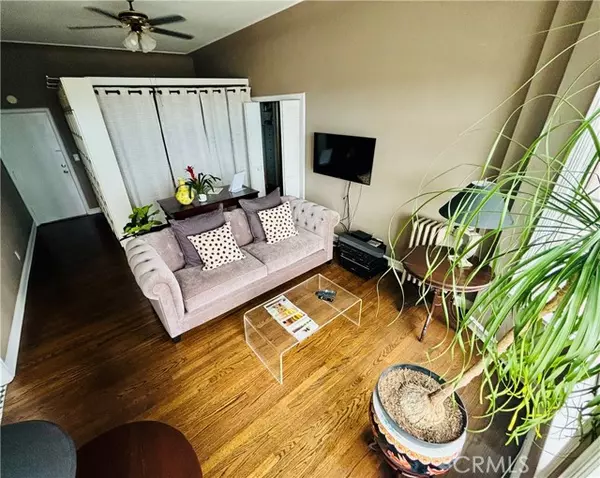 Long Beach, CA 90802,800 E Ocean BLD 1404