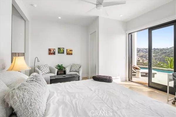 Laguna Beach, CA 92651,1515 Tahiti AVE B