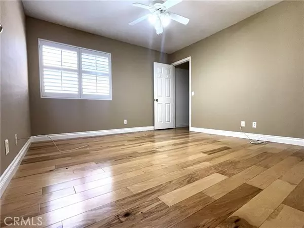 Cypress, CA 90630,9755 Lipari