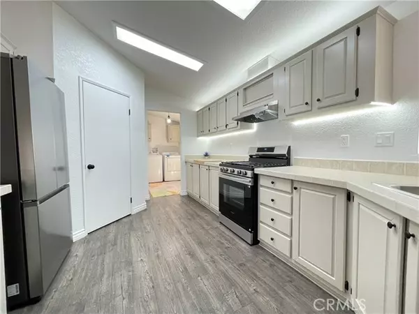 Ontario, CA 91761,1456 E Philadelphia 145