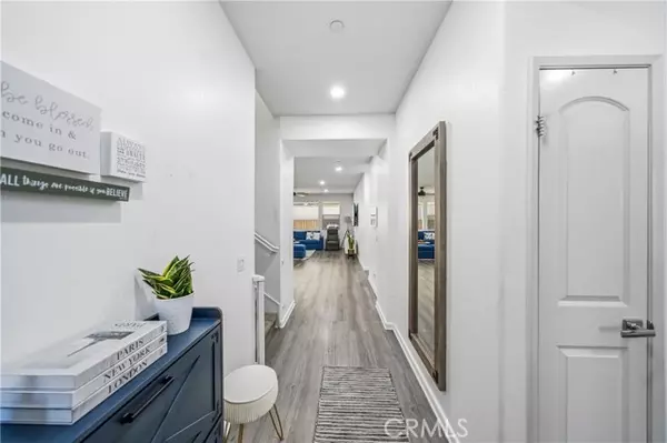 Lake Elsinore, CA 92530,29193 Black Oak