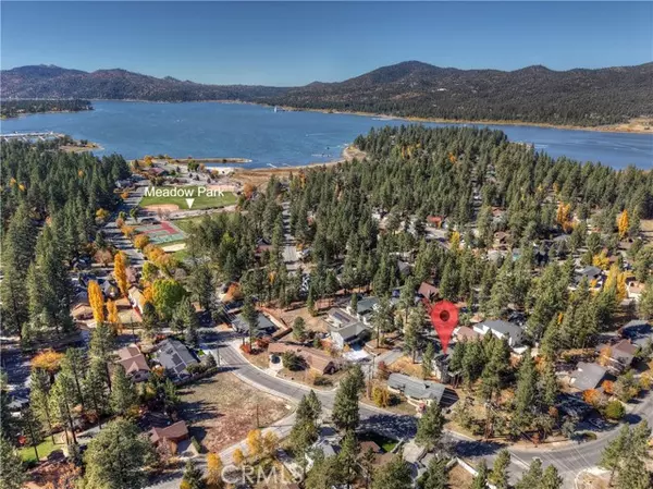 Big Bear Lake, CA 92315,317 Oriole
