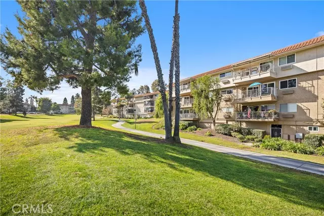 2390 Via Mariposa W 2C, Laguna Woods, CA 92637