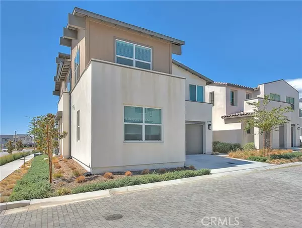 Fontana, CA 92336,15820 Caterpillar DR