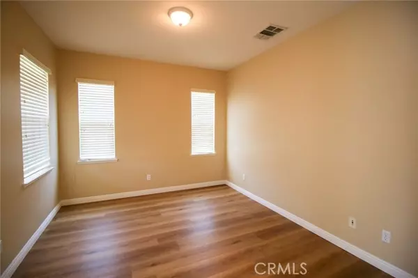 Menifee, CA 92585,29577 Longshore DR