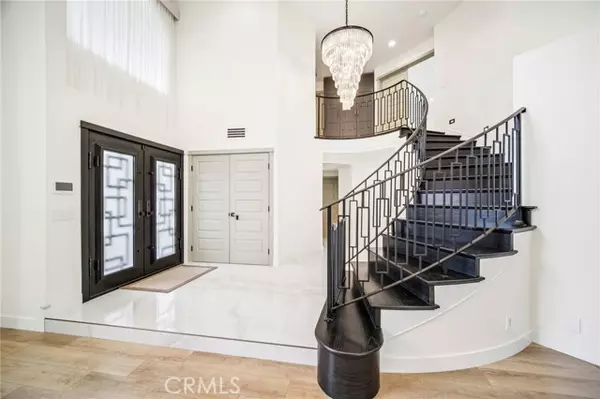 Porter Ranch, CA 91326,19747 Winged Foot WAY