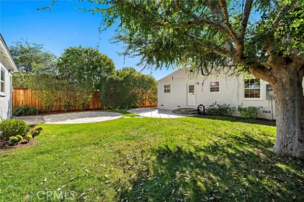 Costa Mesa, CA 92627,364 Broadway