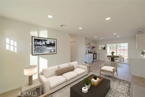 Apple Valley, CA 92307,22090 Cherokee AVE