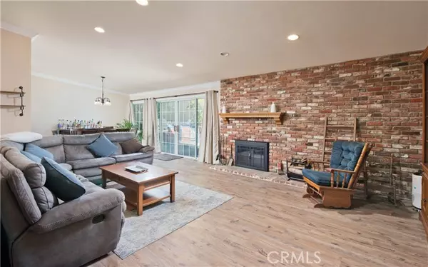 Canyon Country, CA 91387,15877 Warm Springs DR