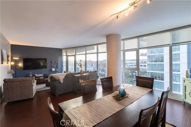 Long Beach, CA 90802,400 W Ocean BLD 402