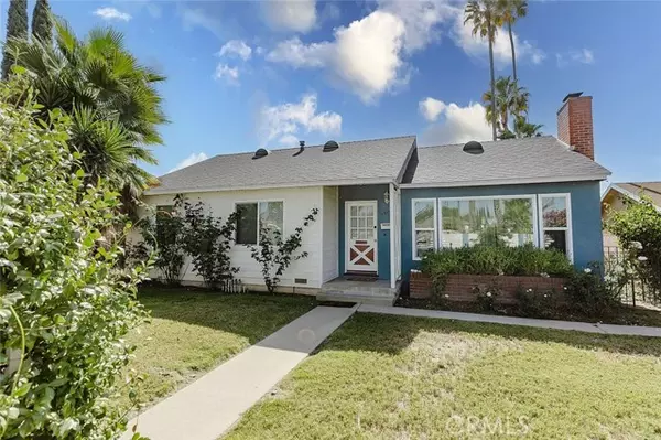 Lake Balboa, CA 91406,17134 Sherman WAY