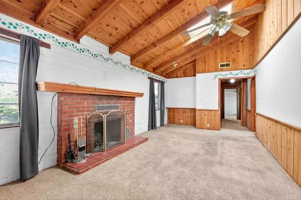 Escondido, CA 92026,1240 Windsong LN