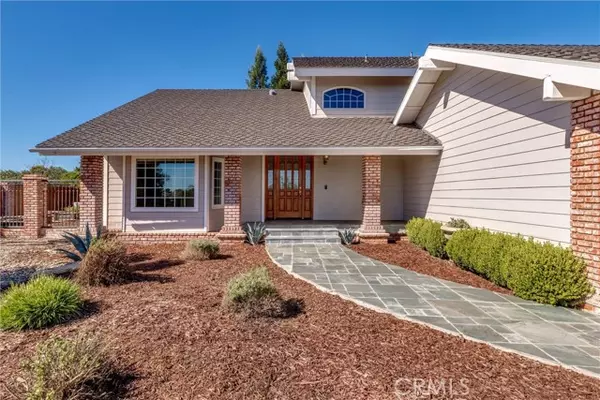 Paso Robles, CA 93446,833 Rolling Hills Rd