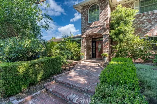 2601 Surrey, Modesto, CA 95355