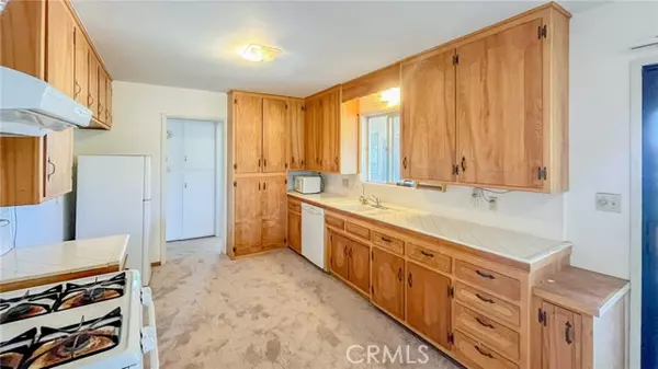 Yucca Valley, CA 92284,7411 Joshua Ln