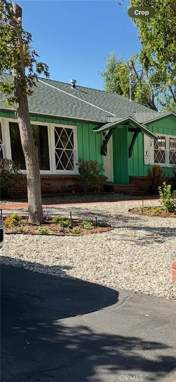 22354 Burbank BLD, Woodland Hills, CA 91367