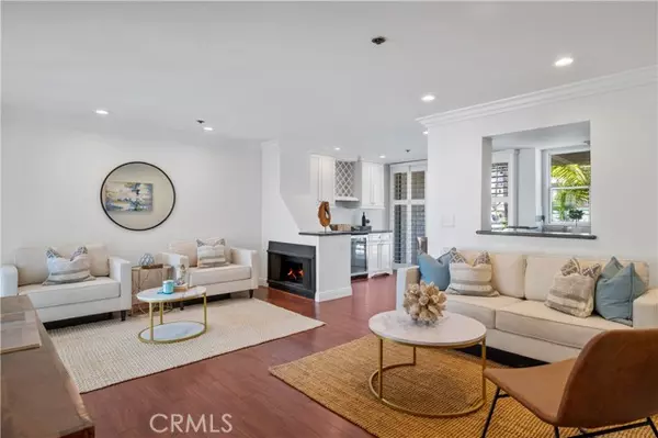 Redondo Beach, CA 90277,555 Esplanade 320