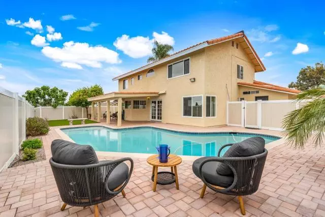 Bonita, CA 91902,308 Maverick PL